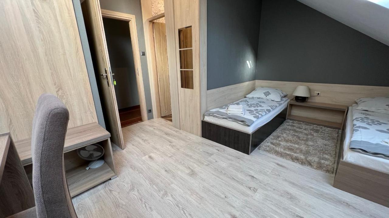 Krzyż Fitnessfun Bed & Breakfast エクステリア 写真