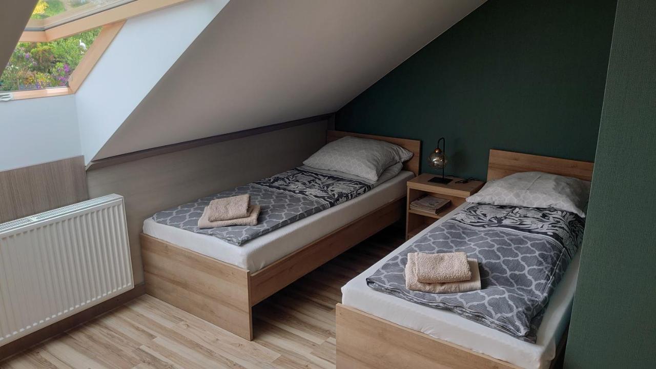 Krzyż Fitnessfun Bed & Breakfast エクステリア 写真